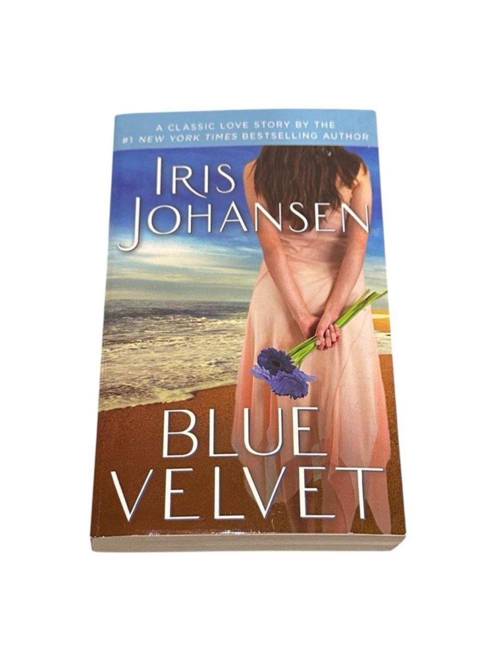 Blue Velvet Iris Johansen Bantam Mass Market Paperback 2011 Blue Romance